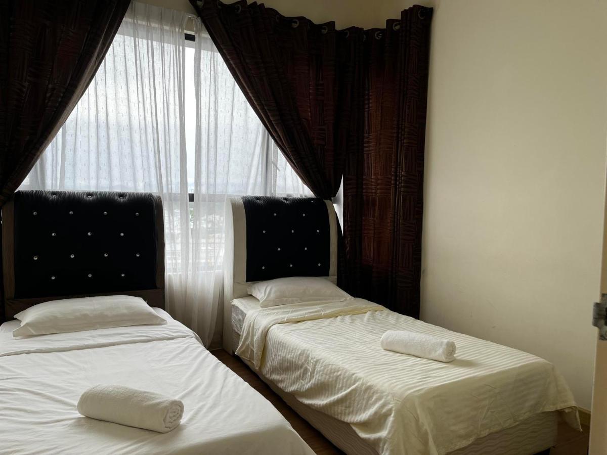 Casa Rv Homestay Mkh Boulevard Каджанг Екстериор снимка