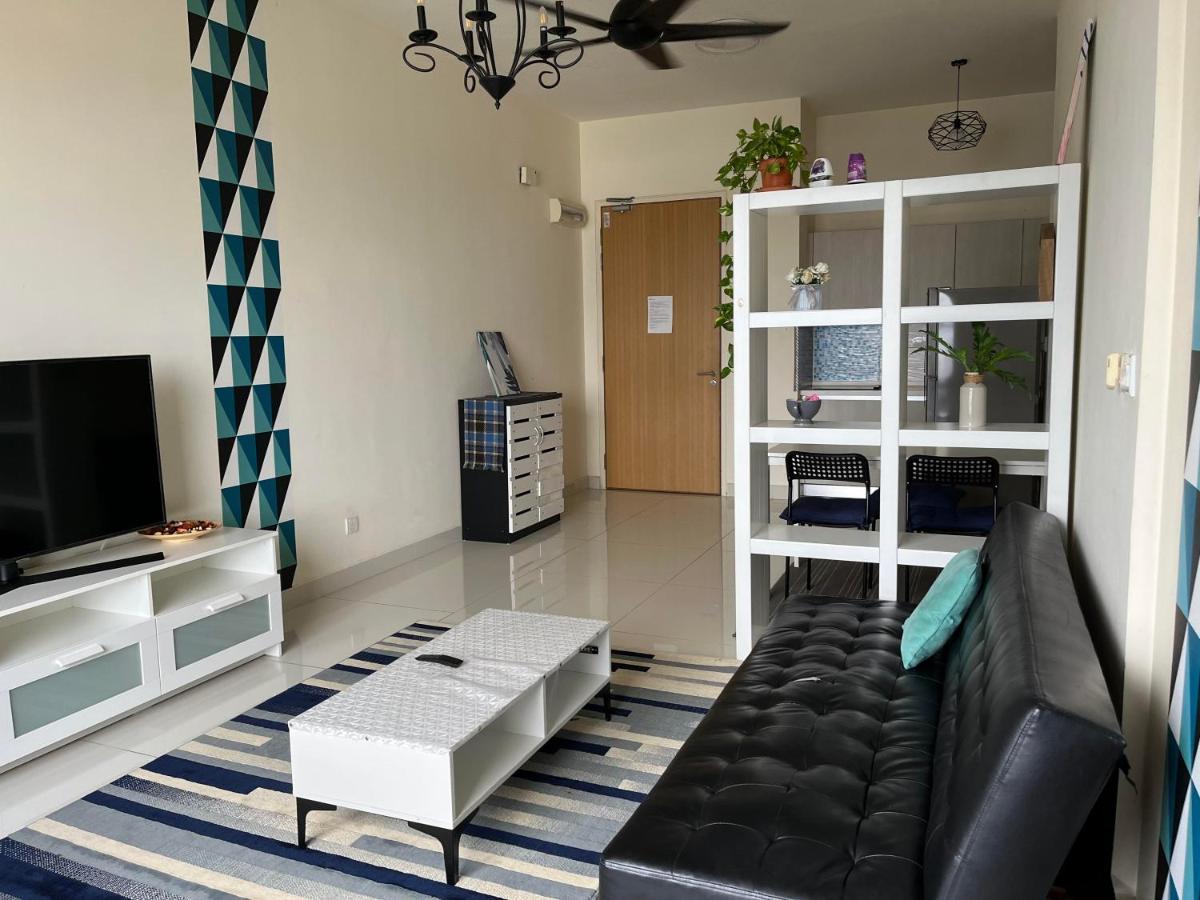Casa Rv Homestay Mkh Boulevard Каджанг Екстериор снимка