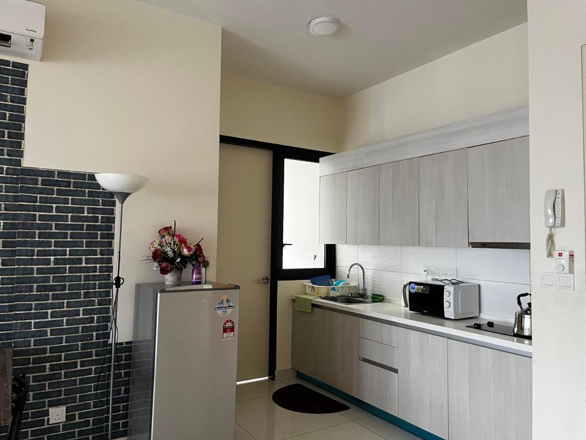 Casa Rv Homestay Mkh Boulevard Каджанг Екстериор снимка