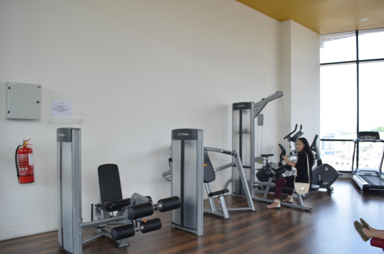 Casa Rv Homestay Mkh Boulevard Каджанг Екстериор снимка